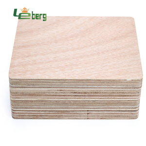 <span class=keywords><strong>Compensato</strong></span> <span class=keywords><strong>Marino</strong></span> Okoume su Misura 10mm Grado E1 con Anima in Legno Duro per Mobili - Product Image 1