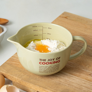 ชามเซรามิกผสมอาหารคุณภาพสูงสำหรับใช้ในครัวเรือน พร้อมหูจับและปากชามแหลมสำหรับผสมแป้งอบ - Product Image 5