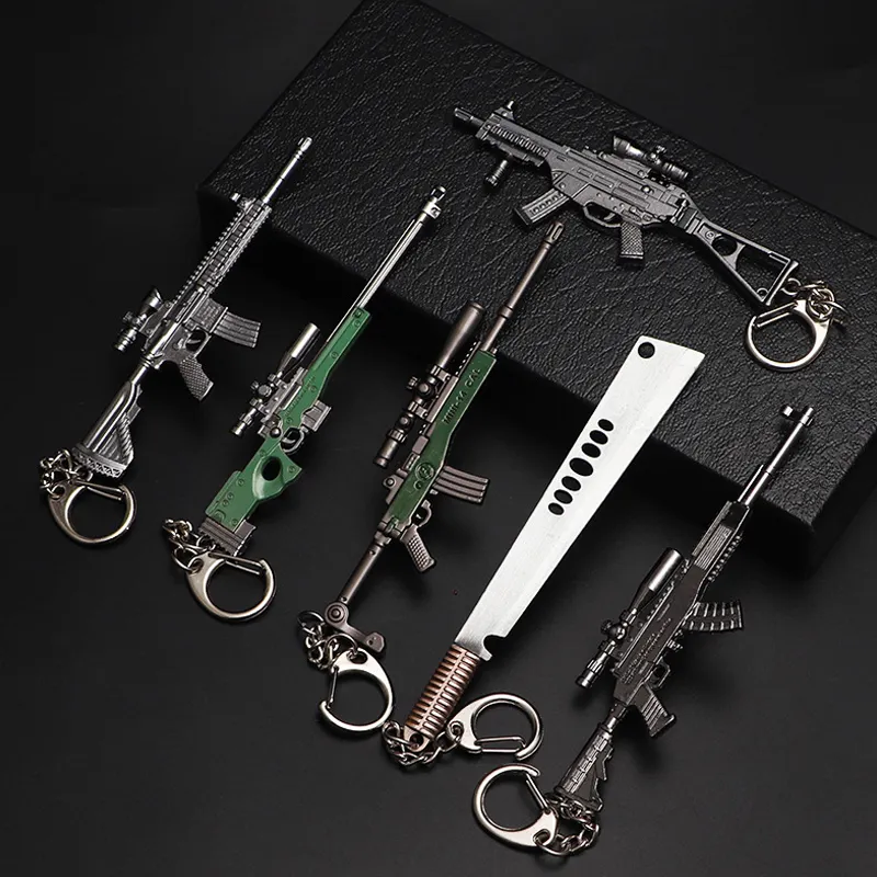 Hot mini metal rubber band hand guns valorant butterfly knife keychain accessories
