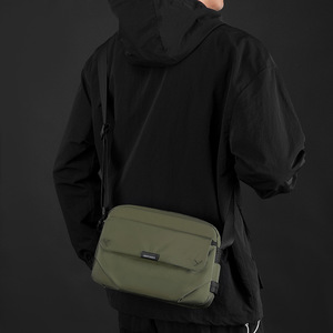 Bolso de Hombro de Alta Gama para Hombre, Diseño Cruzado de Moda para Uso Casual, Viajes al Aire Libre, Bolso de Pecho Pequeño y Portátil - Product Image 6