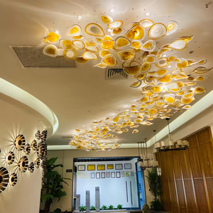 Nuevo diseño, hermosa decoración de luz de boda, diseño de lujo personalizado, diseñador de lujo, candelabro de oro para interiores - Product Image 1