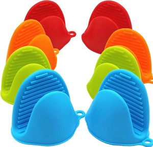 Vente en gros directe : Ensemble de maniques de cuisine en silicone résistantes à la chaleur et mini-gants - Product Image 1