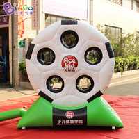 Cible de tir de football gonflable portable commerciale, but de football gonflable personnalisé pour les jeux d'enfants en extérieur