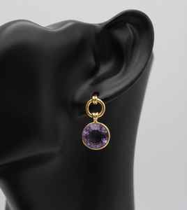 Pendientes Colgantes Mini Clásicos de Amatista en Oro de 18 Quilates para Bodas y Fiestas - Product Image 2