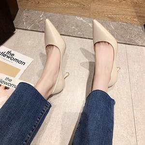 รองเท้าส้นสูงแบบเปิดส้นประดับหัวเข็มขัดรูปแรด ดีไซน์เซ็กซี่ ผ้าไหมซาติน สำหรับผู้หญิง ต้นฤดูใบไม้ผลิ - Product Image 3