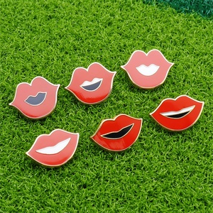 Smiling Pins Broches de Labios Rojos Femeninos de Aleación Metálica Esmaltada en Colores Vibrantes para Fabricación de Joyas - Product Image 1