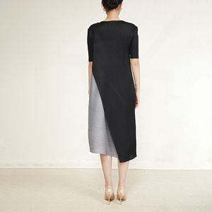 เดรสทรงเอเอวสูงจับจีบแขนกุดยาวถึงเข่าของผู้หญิงเดรสทรงเอเป็นมิตรต่อสิ่งแวดล้อมสำหรับฤดูร้อน - Product Image 5