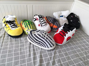 مصنع أحذية رياضية شبشب مطاطي بنعل فروي حذاء رياضي للجنسين شبشب داخلي شتوي منزلي شبشب - Product Image 6