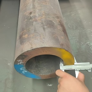 Tuyau en acier sans soudure de 2 1/2 pouces de diamètre extérieur, en acier au carbone non allié, laminé à chaud, tuyau structurel ASTM, section ronde - Product Image 1