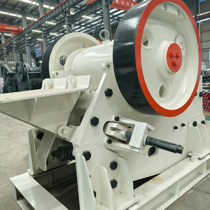 Trituradora de Mandíbulas CFTC JC110 de Cámara Primaria en Forma de V, 50-500t/h, para Minería en Canteras y Plantas de Trituración de Piedra - Product Image 2