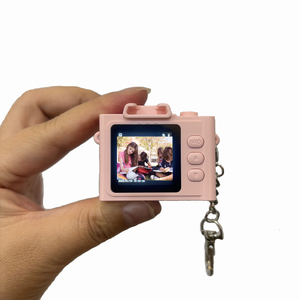 レトロ デジタルビデオカメラ 1080p 小型 キーホルダー付き 写真撮影対応 ガジェット - Product Image 4