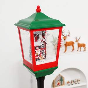 Lanterne de poteau lumineuse pour le Nouvel An et Noël avec de la neige pour la décoration de Noël - Product Image 4