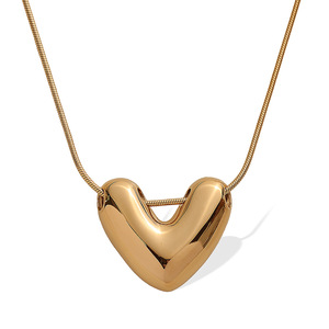 Collar con colgante de corazón dorado de acero inoxidable, estilo minimalista para mujer, regalo, joyería XL379 - Product Image 5