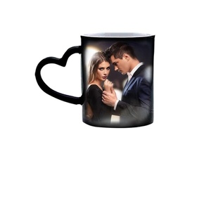Tazas mágicas personalizadas <span class=keywords><strong>Taza</strong></span> que cambia de color <span class=keywords><strong>personalizada</strong></span> Activada por calor Cualquier imagen <span class=keywords><strong>Foto</strong></span> o texto impreso en <span class=keywords><strong>taza</strong></span> Papá Regalo del Día de la madre - Product Image 1