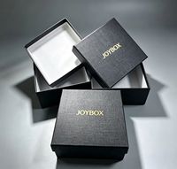 JoyBox Factory - Cajas de Regalo Personalizadas al por Mayor, Hechas a Mano, de Cartón Rígido de Lujo, con Materiales Reciclados, Forro de Esponja y Cierre