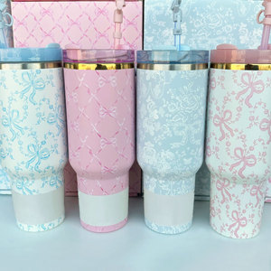 Nuevo Vaso Térmico de Acero Inoxidable con Aislamiento de 40oz, Diseño Floral con Lazo, Portátil para Camping y Viajes, con Asa - Product Image 1