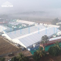 Tente de réception extérieure imperméable en aluminium avec structure en PVC blanc pour mariages, fêtes et événements, capacité de 100 à 500 personnes