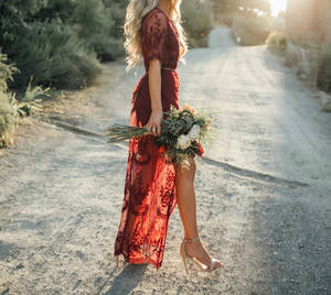 Exy-vestido de encaje transparente Borgoña para mujer, vestido largo elegante de cintura alta con cuello en V para Navidad - Product Image 4