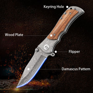 EDC Couteau de poche de survie pour camping en plein air Couteau pliant haute dureté Outil Manche en <span class=keywords><strong>bois</strong></span> Motif damassé gravé sur <span class=keywords><strong>lame</strong></span> - Product Image 3