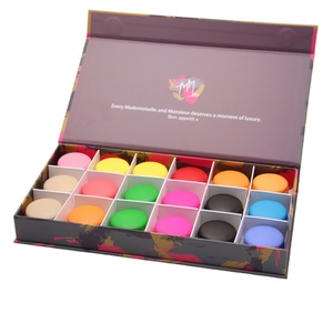 Tùy chỉnh sang trọng <span class=keywords><strong>Macaron</strong></span> sô cô la Hộp quà tặng hình chữ nhật nam châm lật thiết kế dập dập nổi Matt cán giấy/tông - Product Image 1