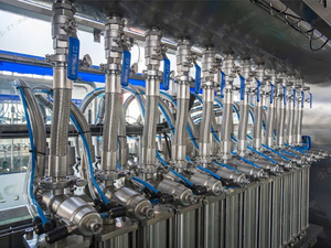 FAYGO UNION крупномасштабная автоматическая линия газированных напитков, начинка 3 в 1, чистая конструкция из нержавеющей стали, CE, проект под ключ - Product Image 6