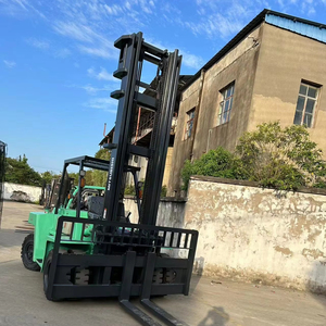 Japan 7 ton User-friendly Mitsubishi FD70 <b>Used</b> Diesel Forklift Superior Performance Secondhand Forklift Mitsubishi FD70 - Product Image 1