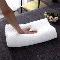 Oreiller de soutien cervical moderne en mousse à mémoire de forme, avec housse amovible, forme convexe, antibactérien, écologique et personnalisable, idéal pour les dormeurs latéraux