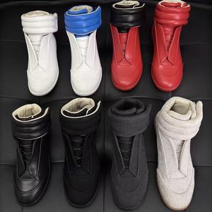 Sneakers Casual in Vera Pelle con Lacci, Stile Designer, Modello High-Top, Ispirazione Futuristica, Focalizzate sul Comfort, con Cinturino Regolabile - Product Image 1