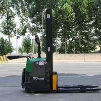 Gerbeur électrique compact de 2000 kg avec batterie au plomb pour le stockage et le palettisation en magasin de détail