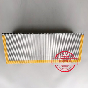 Escalones de aluminio Fiya FY-TJ1000TJMJ-0203 para escaleras mecánicas, diseño moderno y simple, accionamiento por tracción. - Product Image 1