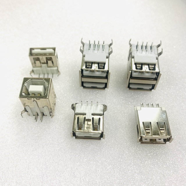 4-Pin SMD Micro USB Female Connector a B Type USB Connector
