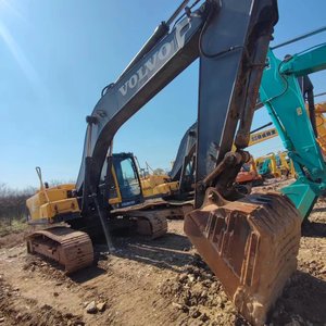 Excavadora Volvo EC240 Usada en Buenas Condiciones, 24 Toneladas, Volvo EC240 EC290 en Venta, Precio de Excavadora Usada en Stock a Bajo Precio - Product Image 1