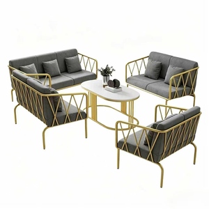Ensemble de meubles en fer doré de luxe minimaliste moderne, fauteuil de loisirs individuel et canapé de salon avec table basse, modèle tendance - Product Image 3