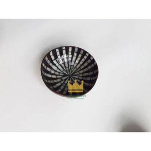 ชามมะพร้าวเปลือกหอยมุกธรรมชาติ งานแฮนด์เมด สำหรับของที่ระลึกและของขวัญสุดพิเศษ - Product Image 1