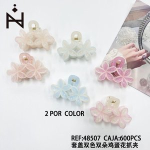 Fermaglio per capelli a forma di fiore di frangipani bicolore, 2 pezzi per colore - Product Image 2