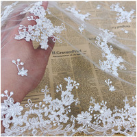 Tissu textile à sequins en gros, dentelle perlée blanche et noire, tissu brodé à sequins, broderie plate pour robe
