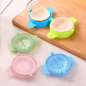 Machine à faire des raviolis, gadget de cuisine, moule à raviolis, moule à raviolis créatif, machine à raviolis de cuisine - Product Image 1