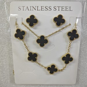 Collar, Pulsera y Pendientes <span class=keywords><strong>de</strong></span> Trébol <span class=keywords><strong>de</strong></span> Cuatro <span class=keywords><strong>Hojas</strong></span> <span class=keywords><strong>de</strong></span> 13mm, Juego <span class=keywords><strong>de</strong></span> Tres Piezas con Baño <span class=keywords><strong>de</strong></span> Oro <span class=keywords><strong>de</strong></span> 18k en Horno <span class=keywords><strong>de</strong></span> Vacío, Diseño Exclusivo Transfronterizo - Product Image 2