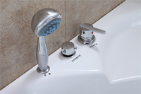 Baignoire en acrylique triangulaire pour la maison, l'hôtel, les adultes, baignoire à remous, salle de bain intérieure, baignoire moderne à jets de massage avec douche
