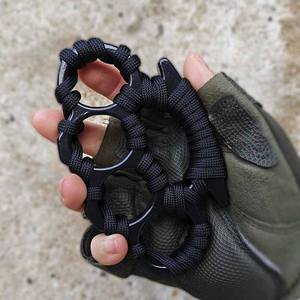 Hebilla de Mano Portátil de Diseño de Hierro de 4 Dedos para Uso en Exteriores, Asequible, Hecho en China - Product Image 4