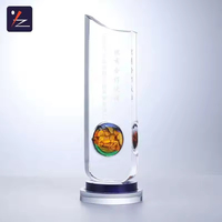 Trophée en verre cristal transparent pas cher en gros avec base, fait main, écologique, personnalisable, avec gravure