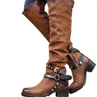 Bottes hautes noires déchirées pour femmes avec rivets et boucles, talon carré bas, style western biker, chaussures décontractées