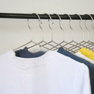 Perchas de Armario Promocionales de Acero Inoxidable Dorado con Bola, 45cm, Resistentes, con Serigrafía, para Ropa de Niños y Adultos - Product Image 4