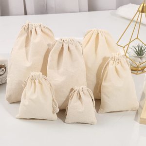 Sac en coton de couleur personnalisée, sac en coton blanc avec cordon de serrage, sac en mousseline de coton pour emballage cadeau, sac à cordon personnalisé avec logo, sacs d'emballage - Product Image 3