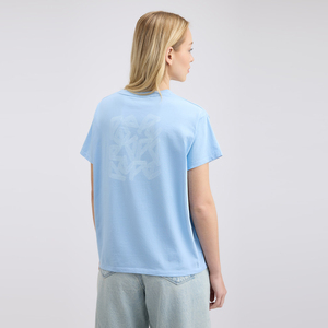 เสื้อครอปท็อปผ้าฝ้ายเรียบสำหรับผู้หญิง คอกลม แขนสั้น ยืดได้ - Product Image 2