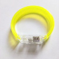 Bracelets LED lumineux pour enfants et adultes, jouet de fête pour mariage, Festival, anniversaire, carnaval, Bar, Club, noël