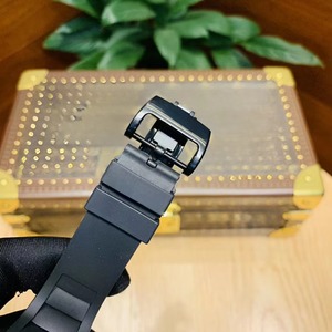 Reloj de Cerámica de Alta Calidad con Correa de Caucho, Movimiento Mecánico con Reserva de Marcha, Caja Tonneau de Lujo de 24 mm, para Hombres que se Desplazan Diariamente - Product Image 6