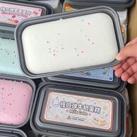 Jouet sensoriel anti-stress réaliste en forme de gâteau carré en PU, à remontée lente, en boîte, cadeau pour tous les âges