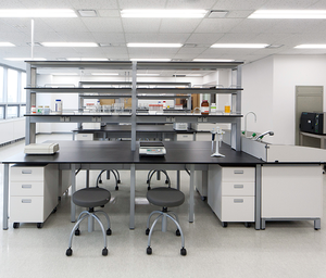 Móveis de Laboratório Personalizados em Aço Inoxidável Bancadas de Química com Pia e Suporte para Reagentes - Product Image 5