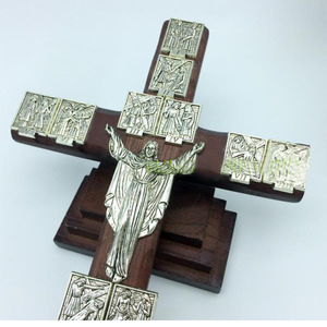 KOMI in legno massello incastonato in lega di zinco quattordici tramite Dolorosa statue galleggianti parete in piedi croce decorazione - Product Image 4